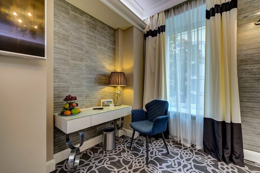 Гостиница Золотой Треугольник Санкт-Петербург