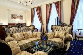 Гостиница Золотой Треугольник Санкт-Петербург Люкс-4